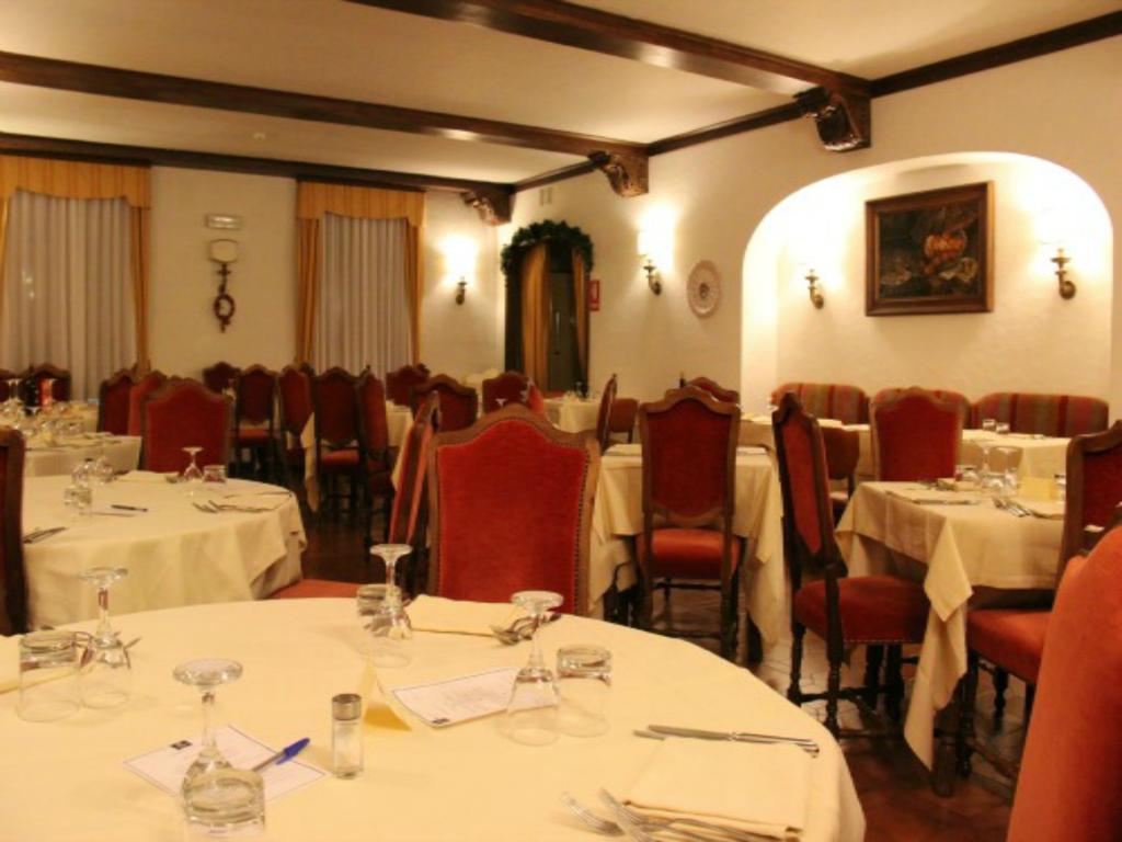 Hotel Capannina コルティーナ・ダンペッツォ エクステリア 写真