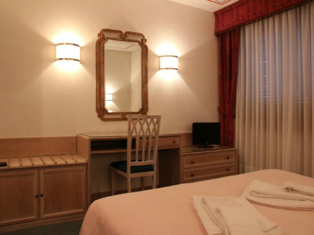Hotel Capannina コルティーナ・ダンペッツォ 部屋 写真