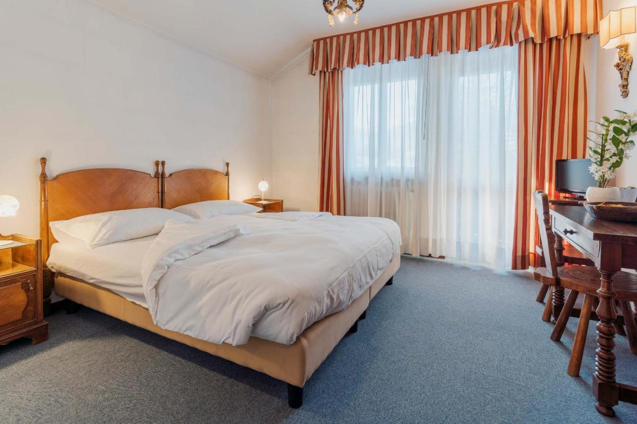 Hotel Capannina コルティーナ・ダンペッツォ エクステリア 写真