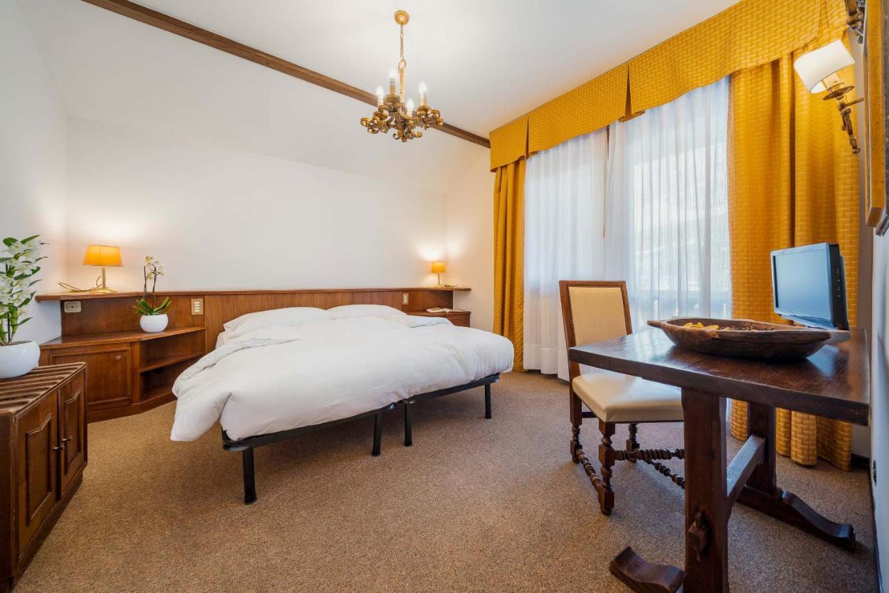 Hotel Capannina コルティーナ・ダンペッツォ エクステリア 写真
